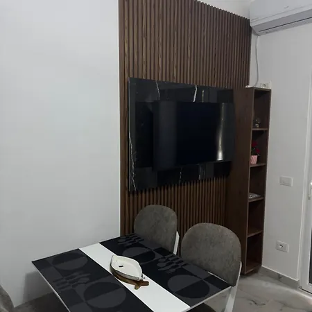 Relax Golem (Tirana)
